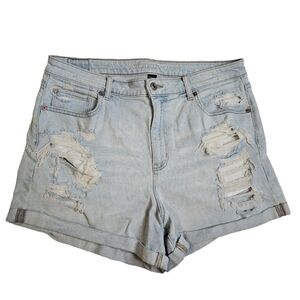 American Eagle Women's Mom Short Jeans Size 16